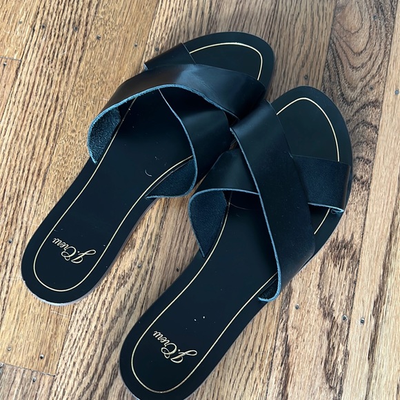 J. Crew Shoes - J. Crew black slide sandals